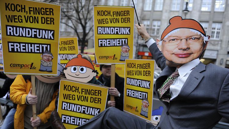Proteste gegen Roland Koch.