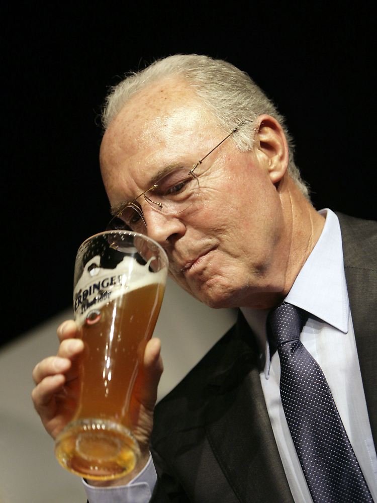 Bierfreund, aber nicht markenfest: Franz Beckenbauer.