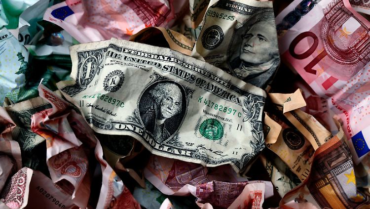 Knittriger Dollar: Dem Euro nutzt die Schwäche des Greenback.