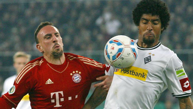 Bald Kollegen: Bayern Franck Ribéry und Noch-Mönchengladbacher Dante.