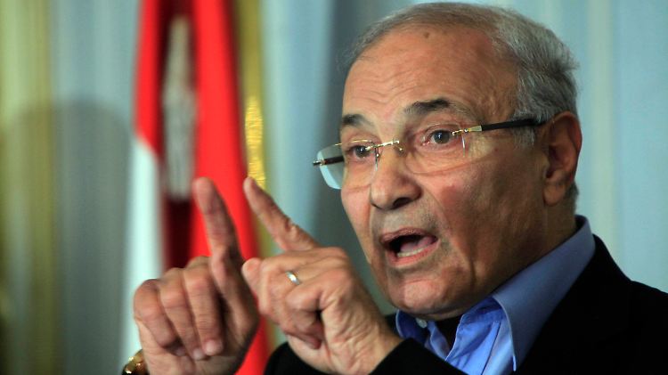 Ahmad Schafik gilt als Favorit des regierenden Militärrats in Ägypten.