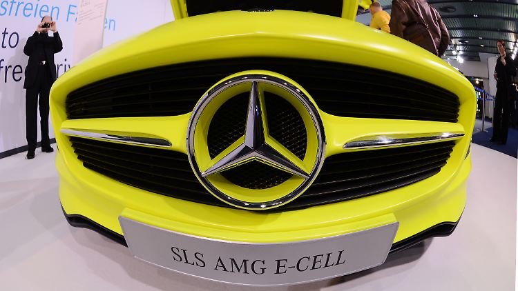 Zeichen der Zeit: Ein Elektro-Mercedes SLS E-Cell.