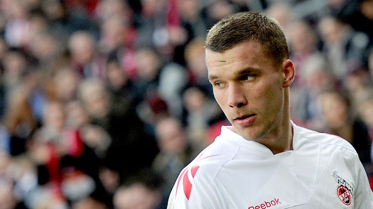 Mit dem Rücken zur Wand: Lukas Podolski und der 1. FC Köln.