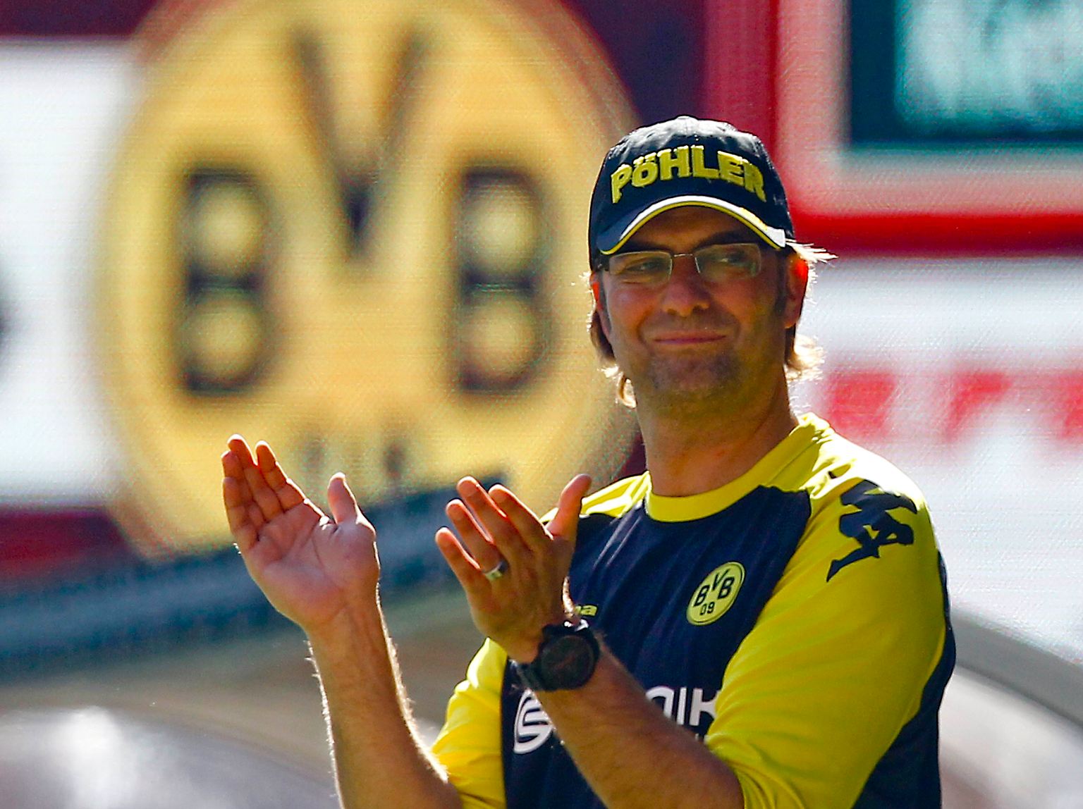 "Es war nicht so einfach, bei dem Wetter Hochleistungssport zu betreiben. In der Offensive waren wir sehr gut, in der Defensive waren wir leicht unkonzentriert. Am Ende hat es gepasst, und ich bin mit dem Ergebnis natürlich sehr zufrieden." So gesprochen vom Meistertrainer Jürgen Klopp nach dem heißen ...