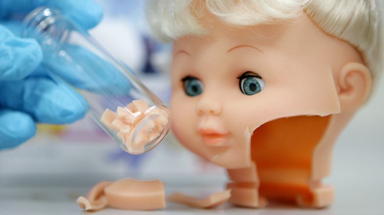Plastik-Spielzeug sollte frei von PVC und Weichmachern sein.