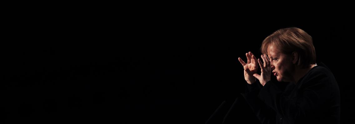 Die Rechnung ohne den Wirt gemacht: Merkel hatte sich im Wahlkampf von CSU und FDP zu den Steuersenkungen drängen lassen, dabei jedoch den Bundesrat vergessen.