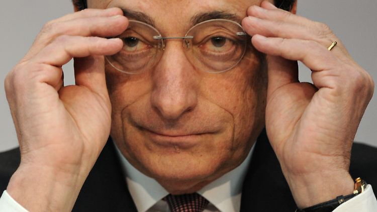 Wie reagiert EZB-Präsident Draghi auf die veränderte Wirtschaftslage?