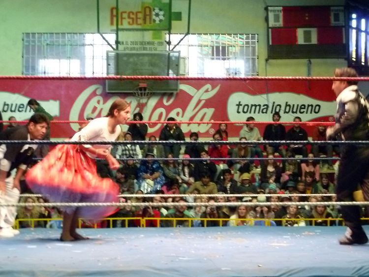 Die Wrestling-Kämpferinnen von El Alto wollen zeigen, dass Frauen dasselbe können wie Männer.