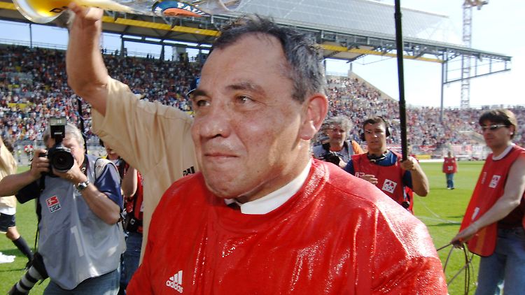 Grundstein in der Hinrunde: Mit dem FC Bayern feierte Felix Magath 2006 die Meisterschaft.