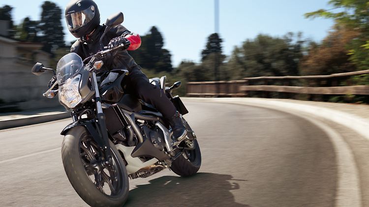 Das Baukastensystem erlaubt es Honda, die NC 700 S für knapp 5500 Euro anzubieten.