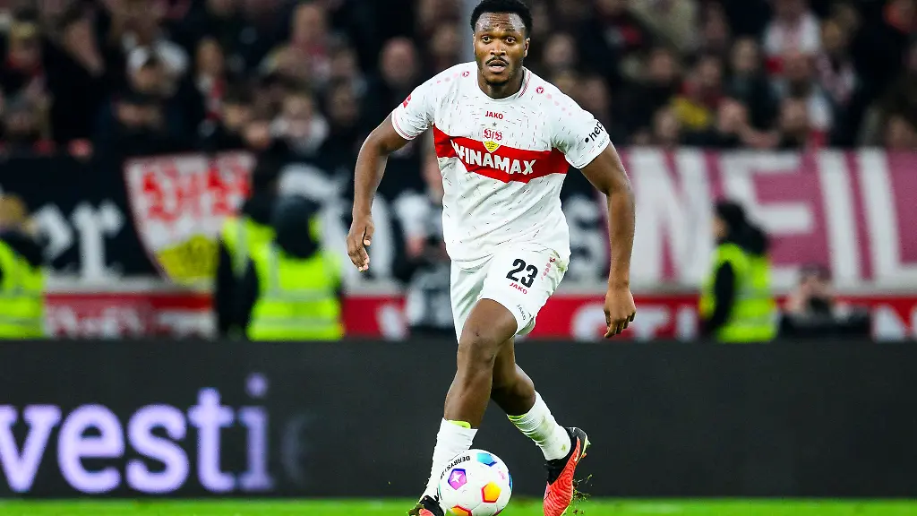 Wieder-auf-dem-Platz-Dan-Axel-Zagadou-meldete-sich-zurueck