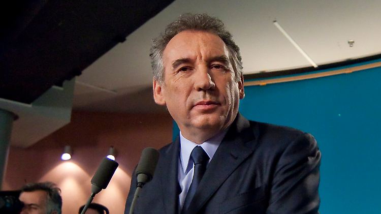 François Bayrou will Sarkozys Auszug aus dem Elysée.