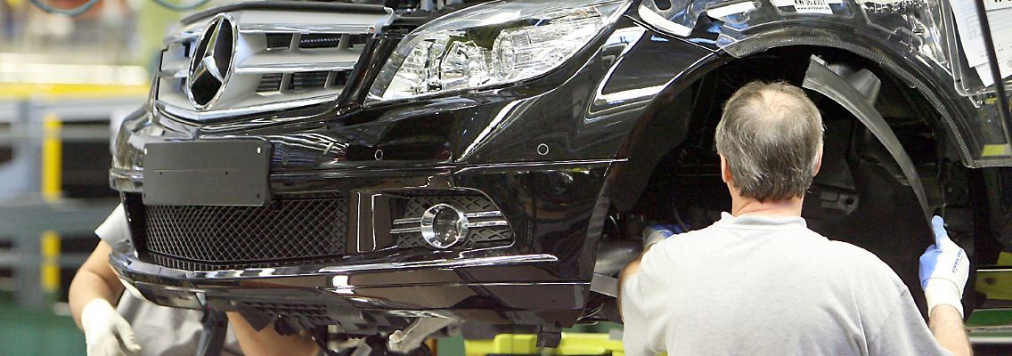 Kein Mitarbeiter solle Angst um seinen Arbeitsplatz haben, fordert der Betriebsrat bei Daimler.