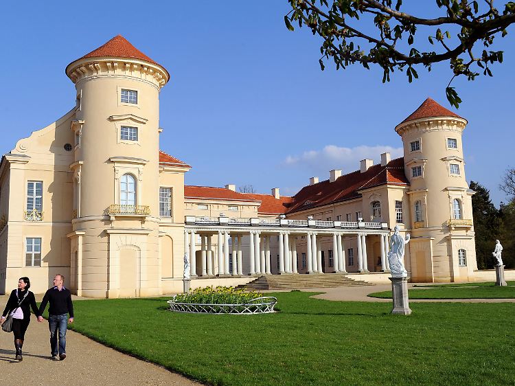 Das Schloss, in dem Friedrich II. seine glücklichste Zeit verbracht hat - in Rheinsberg lebte er vier Jahre lang, bevor er preußischer König wurde.
