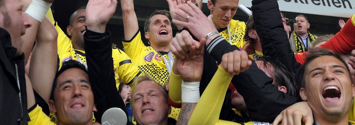 Außer Rand und Band: Sebastian Kehl und seine Kollegen.