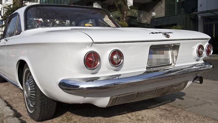Markanter Karosseriefalz: Dieses Designmerkmal des Chevrolet Corvair griffen später die Entwickler des NSU Prinz auf.