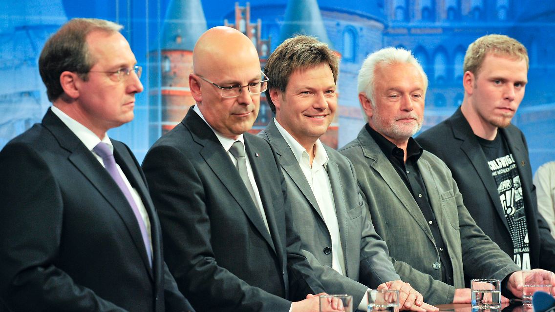 DI10315-20120506.jpg5356027731252150031.jpg