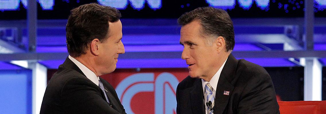 Santorum (l.) und Romney: nur optisch ähnlich.