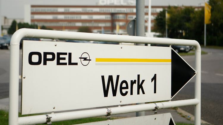 Gerüchte über ein Aus des Opel_Werks Bochum halten sich so hartnäckig wie die Verluste der GM-Tochter.