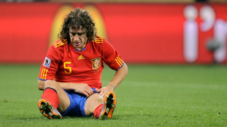 Spaniens Anführer und Abwehrchef Carles Puyol fällt für die EM aus.