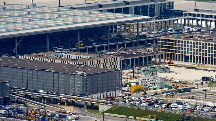 Blick auf den zukünftigen Großflughafen in Schönefeld.