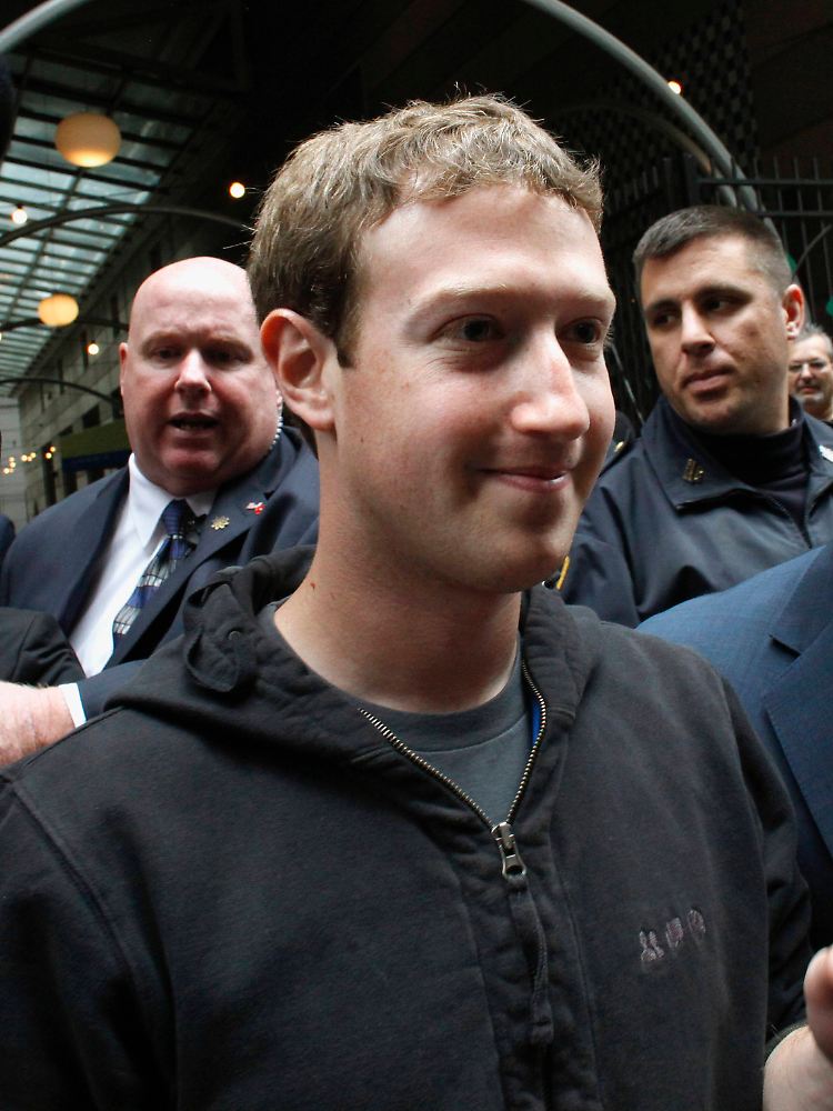 Mark Zuckerberg in New York: Wer im Kapuzenpulli zur IPO-Roadshow kommt, muss doch einfach coole Ideen haben. Oder?