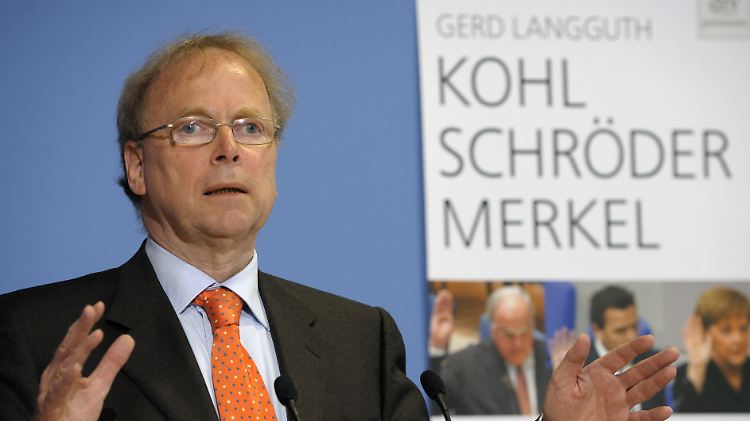 Politikwissenschaftler Langguth hält ihre Ernennung für "reinen Proporz". Langguth war Bundestagsabgeordneter für die CDU und saß im Bundesvorstand der Partei. Heute arbeitet er an der Universität Bonn.