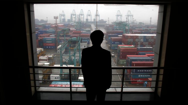 Blick auf den Hafen von Shanghai.