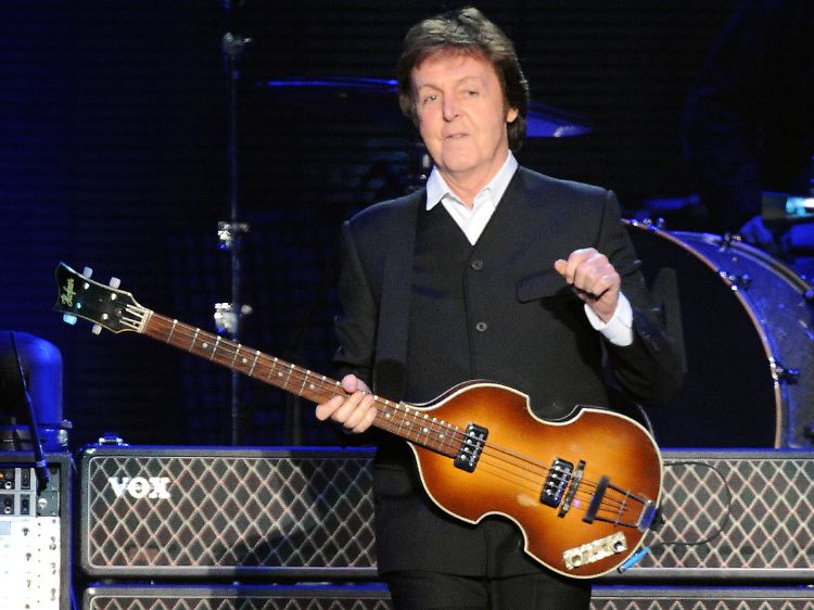 Paul McCartney startet seine Europatournee "Good Evening Europe" in der Hansestadt Hamburg.