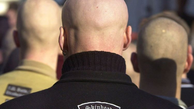Bundesinnenminister Friedrich hob die der rechtsextremen Gewalt "innewohnende Brutalität" hervor.