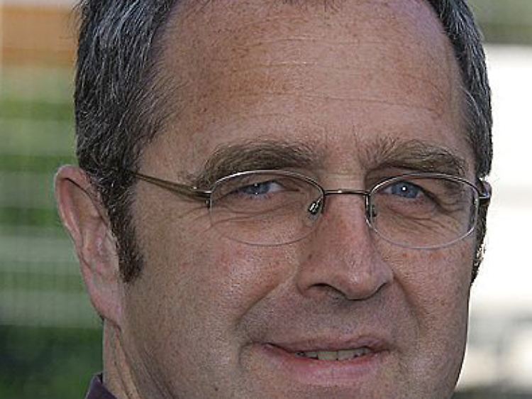 Reinhard Loske ist seit 2007 Umwelt- und Baunsenator der Hansestadt Bremen. Der Grünen-Politiker arbeitete in den 90er Jahren am Wuppertal Institut für Klima, Umwelt und Energie.