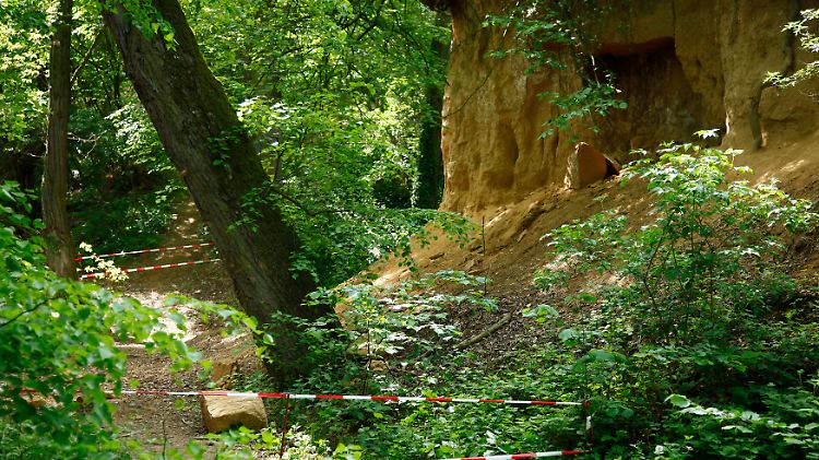 Es gab zuvor keine Anzeichen dafür, dass diese Felswand besonders gefährlich ist. 