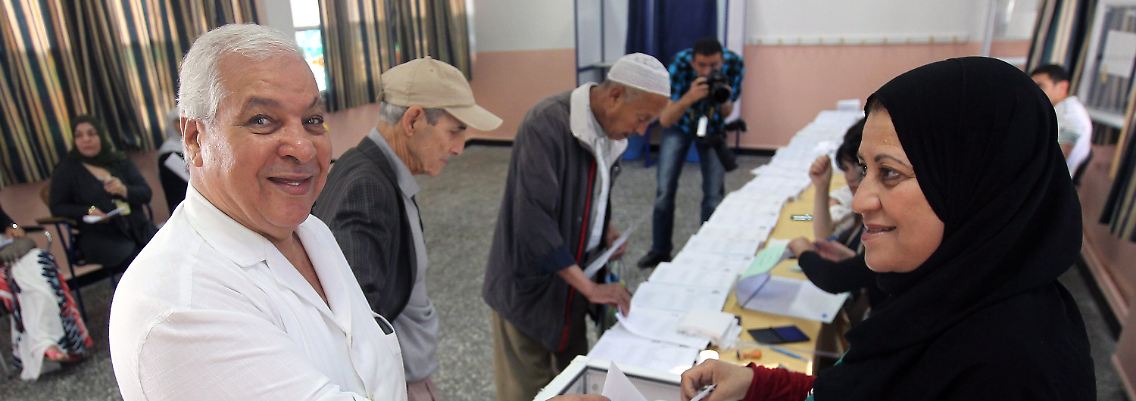 Von 21 Millionen Wahlberechtigten gingen etwa 8 Millionen an die Wahlurne - unterm Strich 42,4 Prozent.