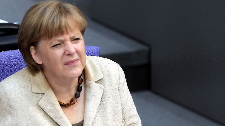 Ob sie in der Ferne wohl noch einen Ausweg sieht?
