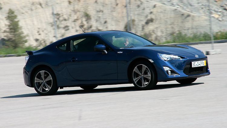 Auch ohne Allrad und Turbo ist der GT 86 eine agiles und fahraktives Auto.
