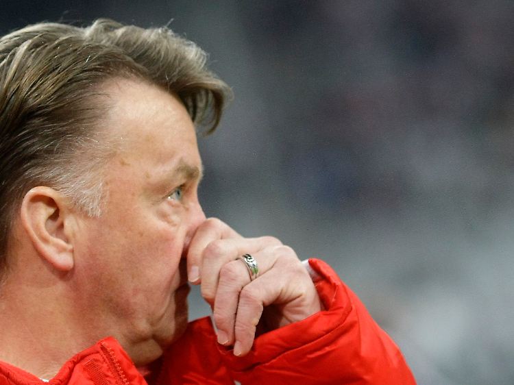 Louis van Gaal muss seine Spieler nicht so lange abstellen, wie zunächst befürchtet.