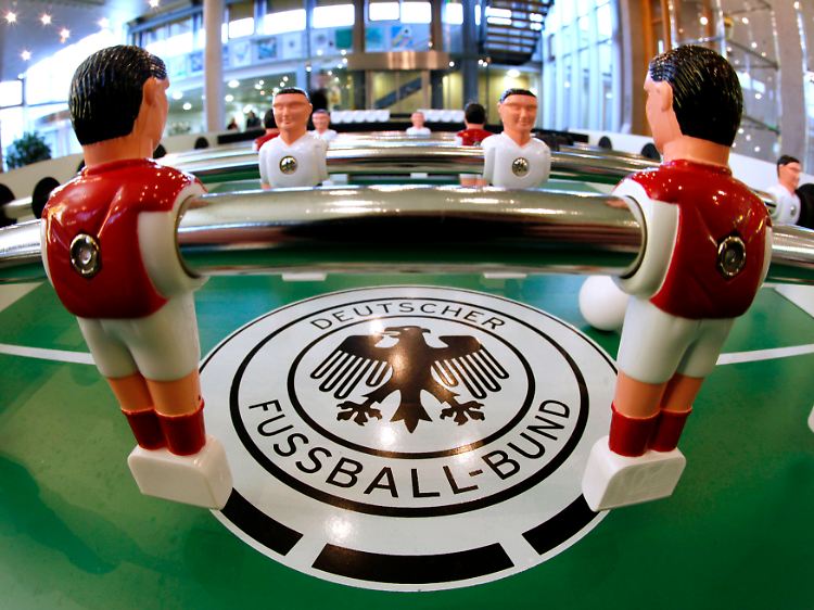 Beim Tischfußball sind mitunter ähnlich kuriose Spielverläufe zu beobachten wie beispielsweise in der Regionalliga.