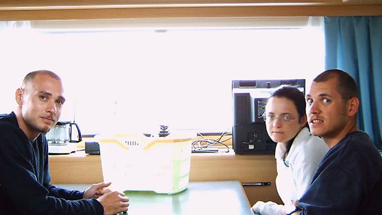 Uwe Mundlos (l.), Beate Zschäpe und Uwe Böhnhardt vermutlich im Jahr 2004.