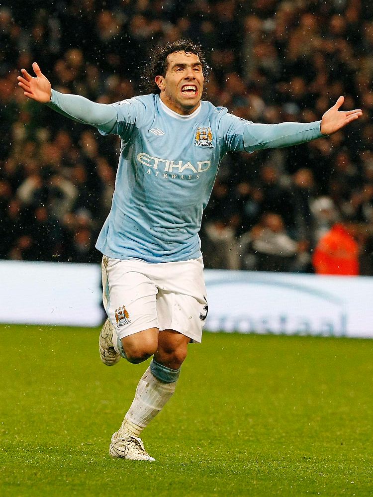 Carlos Tevez erzielte den entscheidenden Treffer gegen Chelsea.