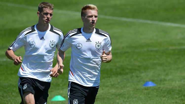 Vielseitig: Bundestrainer Joachim Löw hält große Stücke auf Marco Reus und glaubt, dass der seine Tore nicht nur aus dem Mittelfeld schießen kann.