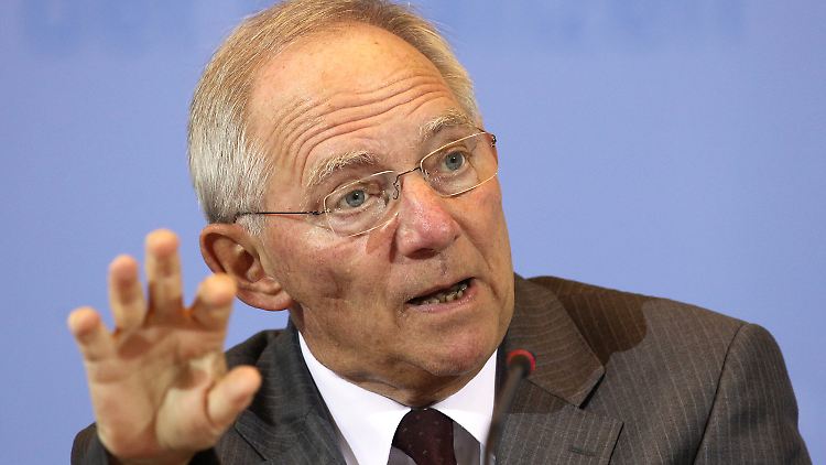 Schäuble bezweifelt den Wert der Steuerdaten.