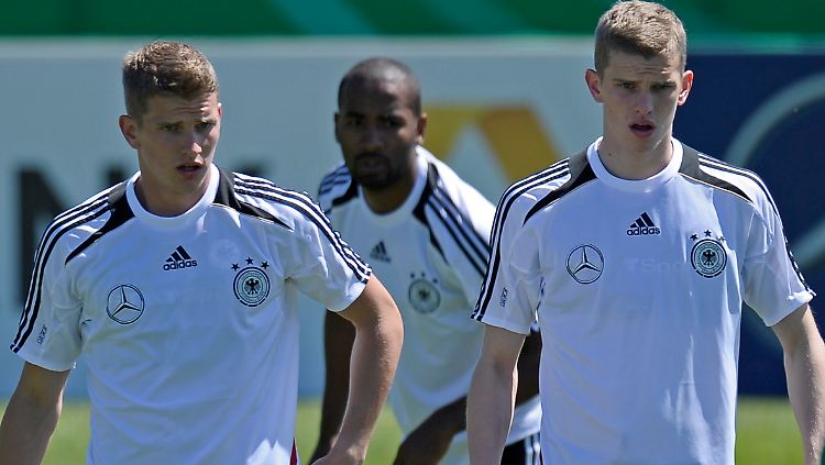 Zwillinge auf EM-Kurs: Lars (l.) und Sven Bender konkurrieren um einen Platz im Kader von Joachim Löw.
