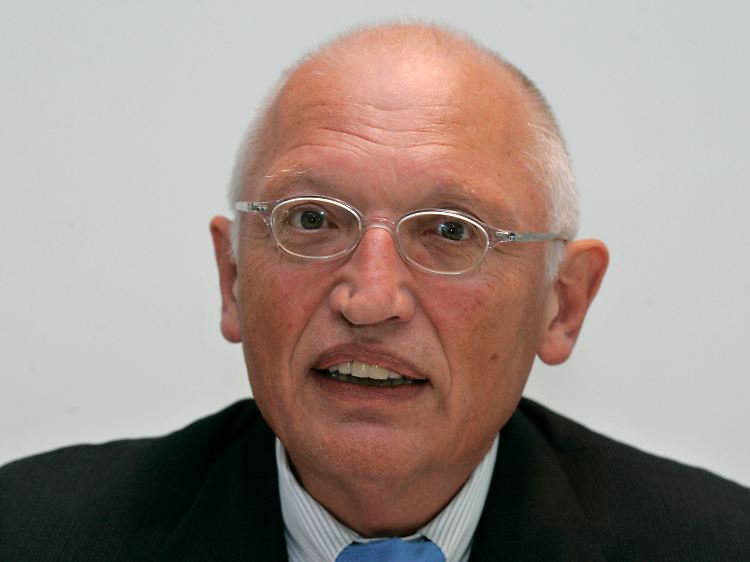 Das Pharma-Paket ist Verheugens letztes großes Projekt - bald ist seine Amtszeit zu Ende.