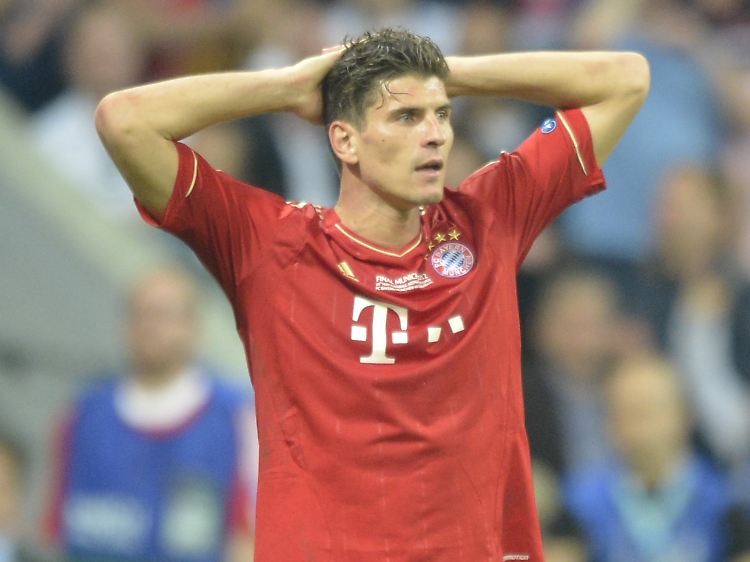 Überlegen, aber kopflos: Die Bayern-Offensive um Mario Gomez ging geradezu verschwenderisch mit ihren Chancen um.
