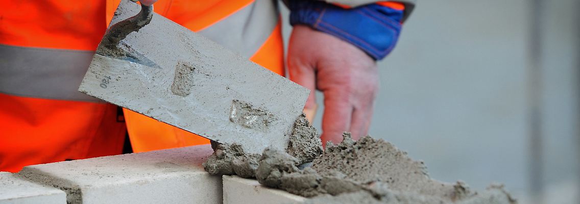 Stein auf Stein und so weiter: Der öffentliche Bau trägt die Branche.