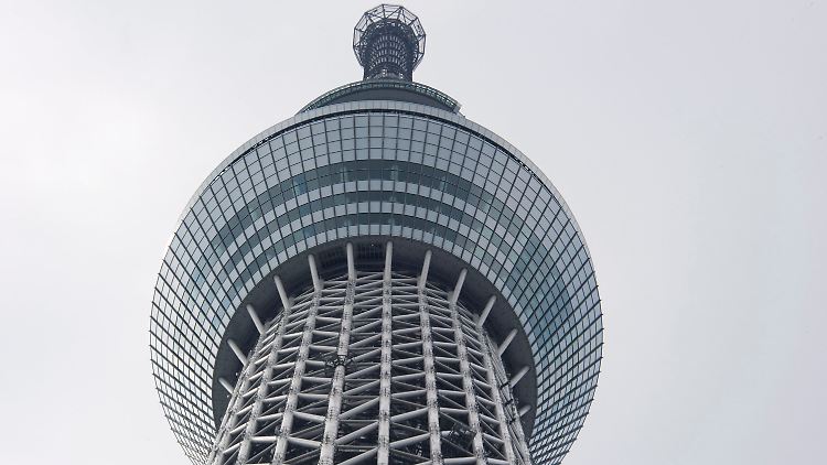 Der Tokyo Skytree hat umgerechnet rund 643 Millionen Euro gekostet - also etwas mehr als eine Million pro Meter.