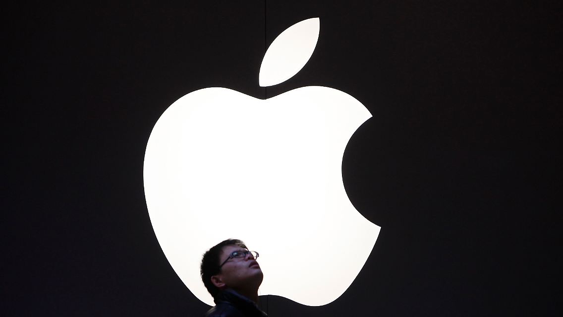 2012-05-22T002342Z_01_SIN700_RTRMDNP_3_BRANDS-TECHNOLOGY-APPLE.JPG5705304901397922474.jpg