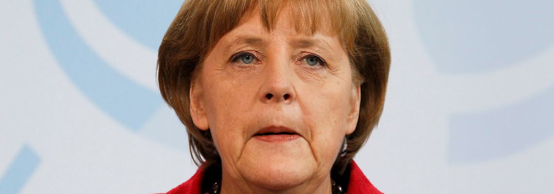 2012-05-16T144930Z_01_CVI204_RTRMDNP_3_GERMANY-MINISTER.JPG1188240619529903184.jpg