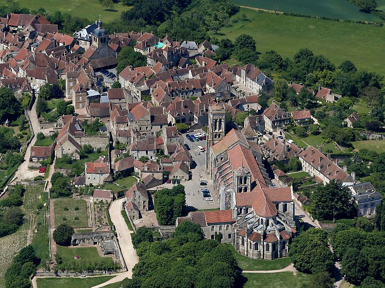 In seiner Blütezeit im Mittelalter hatte Vézelay 10.000 Einwohner, heute nur noch etwa 700.