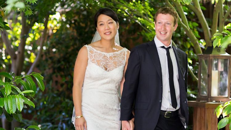 Klare Prioritäten: Zuckerberg schweigt an der Börse - und heiratet. 